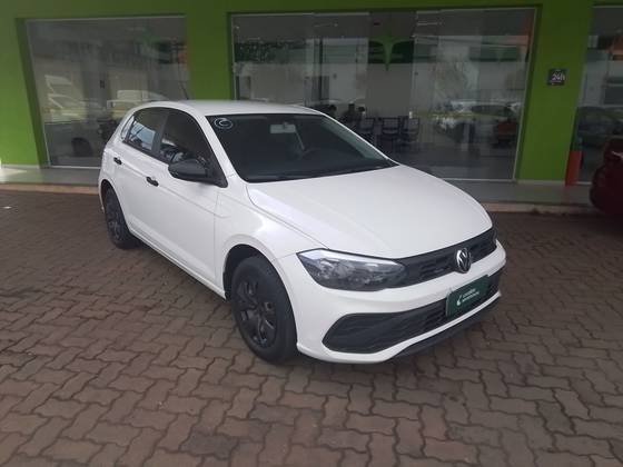 VOLKSWAGEN POLO 1.0 MPI MANUAL VOLKSWAGEN POLO 1.0 MPI MANUAL